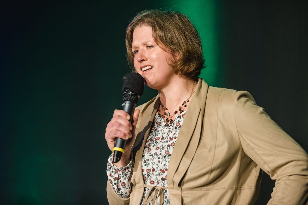 Birgit Sparenberg als Speaker