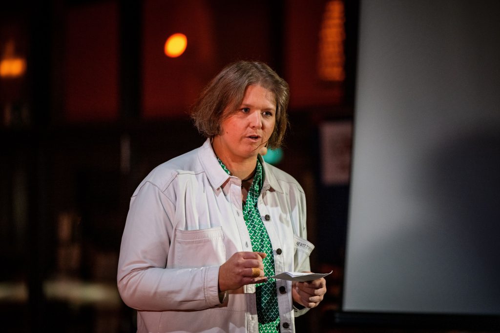 Birgit Sparenberg als Speaker